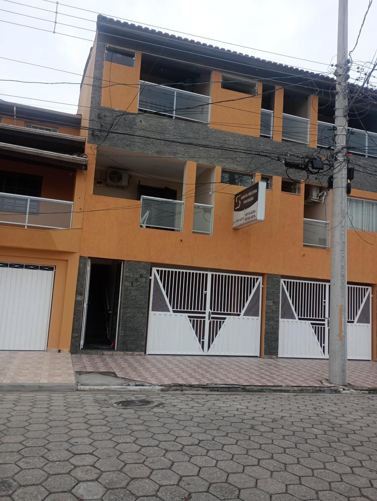 Santa Helena Pousada Cachoeira Paulista Buitenkant foto