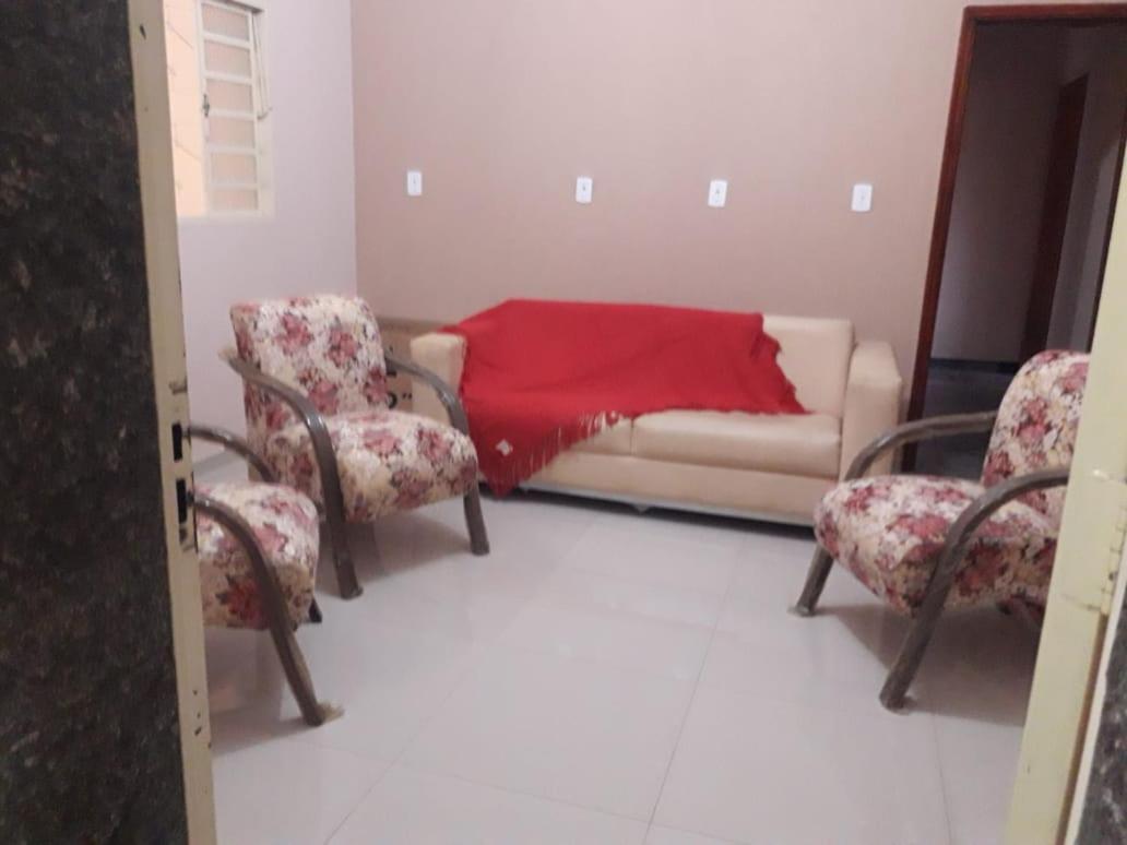 Santa Helena Pousada Cachoeira Paulista Buitenkant foto